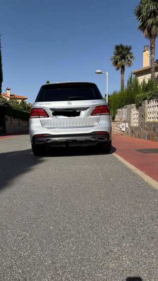 Mercedes-Benz  GLE 2016