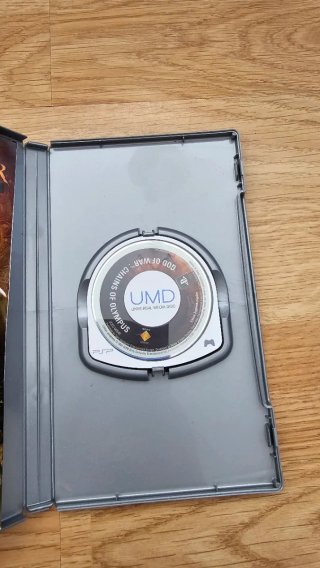 God of War: Chains of Olympus PSP Platinum