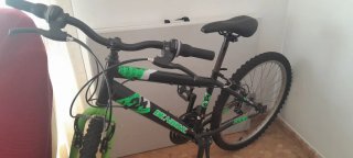 Bicicleta infantil verde