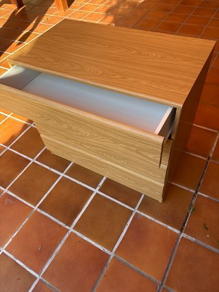 Cajonera de armario de madera