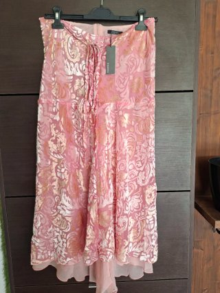 Falda Midi Jacquard Hojas Parfois Talla M