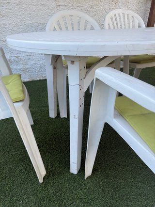 Mesa y 6 sillas terraza plástico