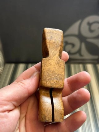 Lote 3 figuras africanas de madera talladas a mano
