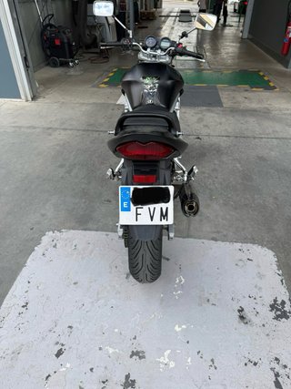 Suzuki Bandit 650 Naked Negra 2007