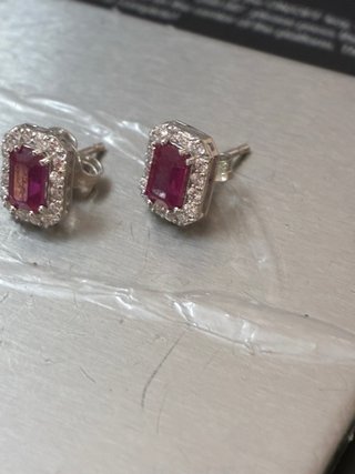 Pendientes Oro Blanco Rubí y Diamantes GEM-TECH