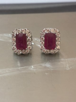 Pendientes Oro Blanco Rubí y Diamantes GEM-TECH