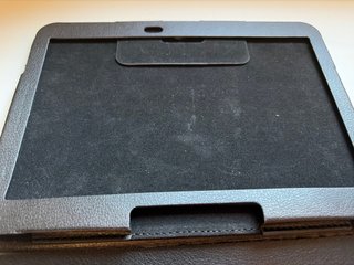 Custodia con tastiera universale per tablet 9.6-11