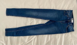PANTALON VAQUERO BERSHKA