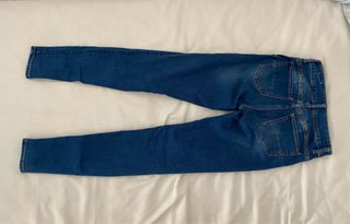 PANTALON VAQUERO BERSHKA