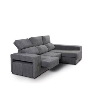 Sofá modular gris con 2 pufs