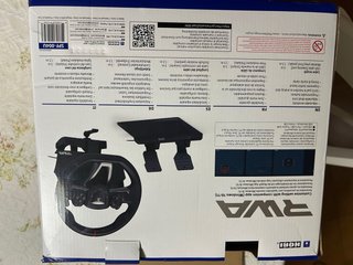 PlayStation 5 con 2 mandos, juegos y volante