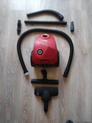 Aspirador Bosch Serie 2 Rojo