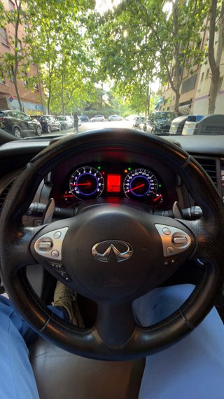 Infiniti FX50 2010