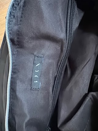 Bolsa deportiva Born Living Yoga negra
