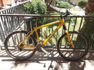Bicicleta Cannondale F500 Amarilla