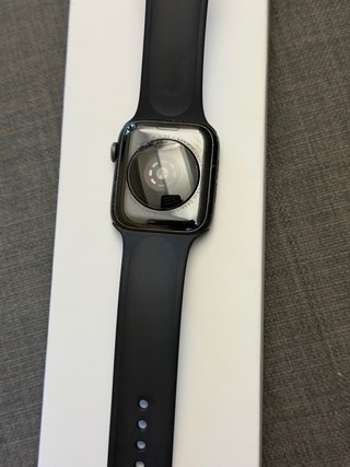 Apple Watch SE 44mm Space Gray