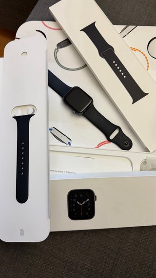 Apple Watch SE 44mm Space Gray
