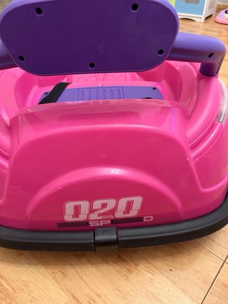 Coche de choque eléctrico infantil rosa