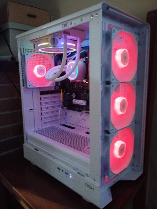 PC Gaming MSI RTX 5060 16GB DDR4