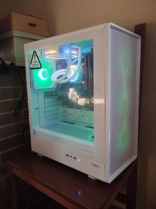 PC Gaming MSI RTX 5060 16GB DDR4