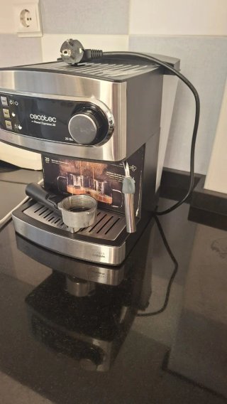 Cafetera Cecotec Power Espresso 20
