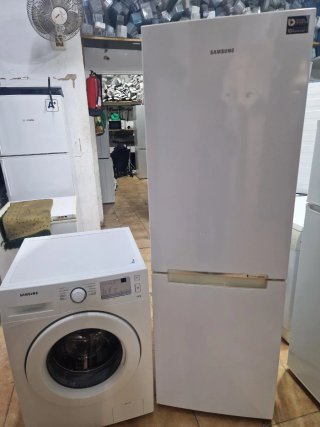 Oferta pack Nevera marca Samsung altura 1:80cm.