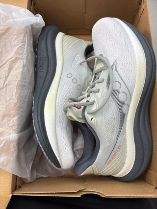 Saucony Triumph 23 uomo nuova per running 42.5