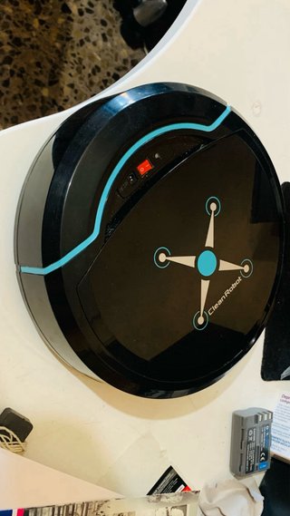 Robot de limpieza CleanRobot a batería
