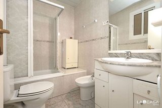 Piso en venta en Can Clota en Esplugues de Llobregat