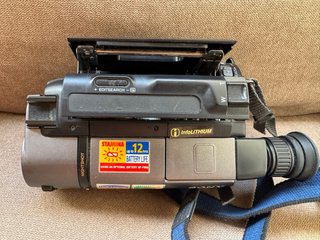 Sony Handycam CCD-TR640E Video 8 XR Para Piezas