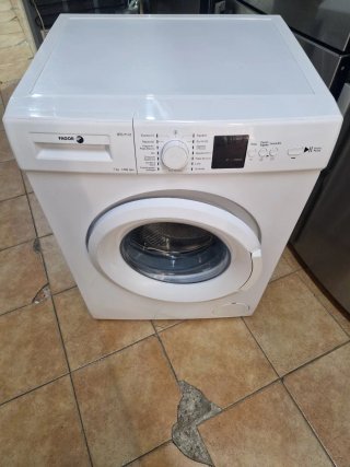Lavadora carga frontal Fagor 7kg 1200rpm.