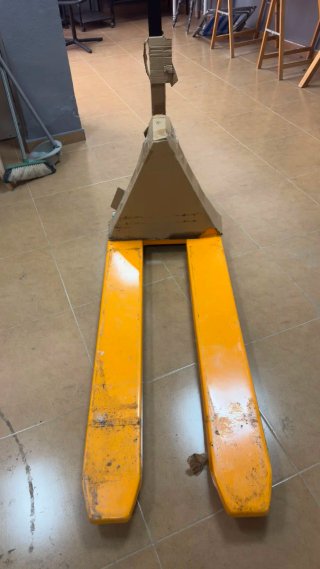 Transpaleta elevadora HLT10 1000kg