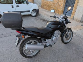 Honda CBF 250 Negra