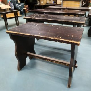 Mesas y bancos madera maciza rústica