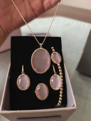 Conjunto Plata Chapada oro y Cuarzo Rosa Viceroy