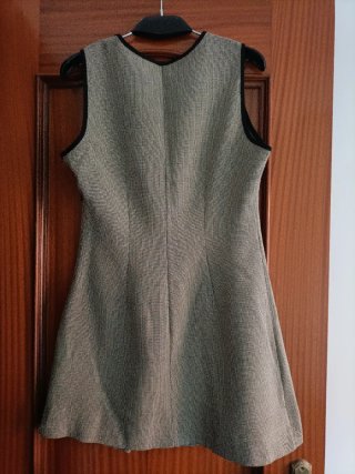 Vestido pichi estampado pata de gallo