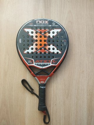 Pala de pádel NOX AT10 Genius