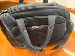 Maletín Samsonite Negro