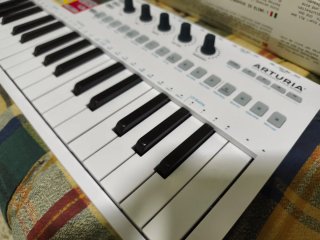 Teclado MIDI Arturia KeyStep Pro