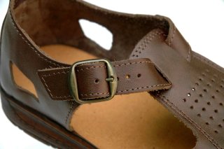 Sandali uomo marrone in pelle
