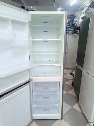 Frigorífico 'SAMSUNG' combi no frost