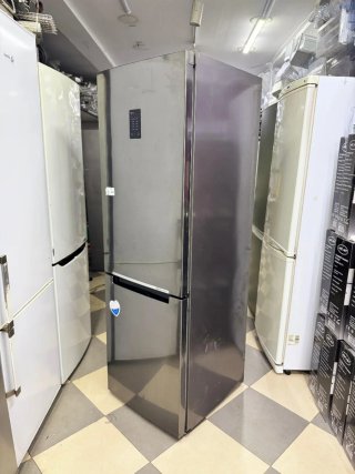 Frigorífico 'SAMSUNG' combi no frost