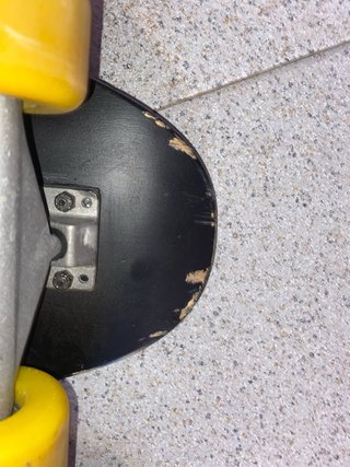 Skate Old School Negro Ruedas Amarillas