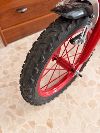 Bici infantil roja Cars