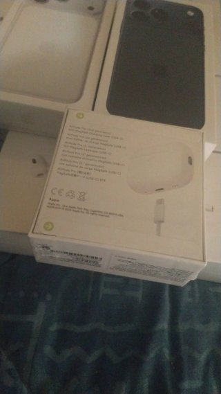 Auriculares Apple AirPods Pro nuevos sin estrenar