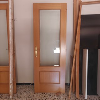 3 Puertas de Madera con Cristal