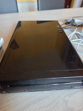 Nintendo Wii U Negra con Accesorios