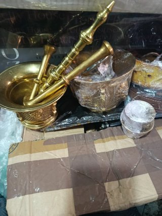 Vendita di oggetti antichi vari
