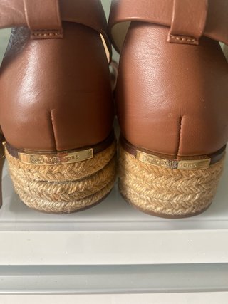 Sandalias Michael Kors Piel Camel de esparto