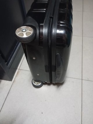 Maleta de cabina negra